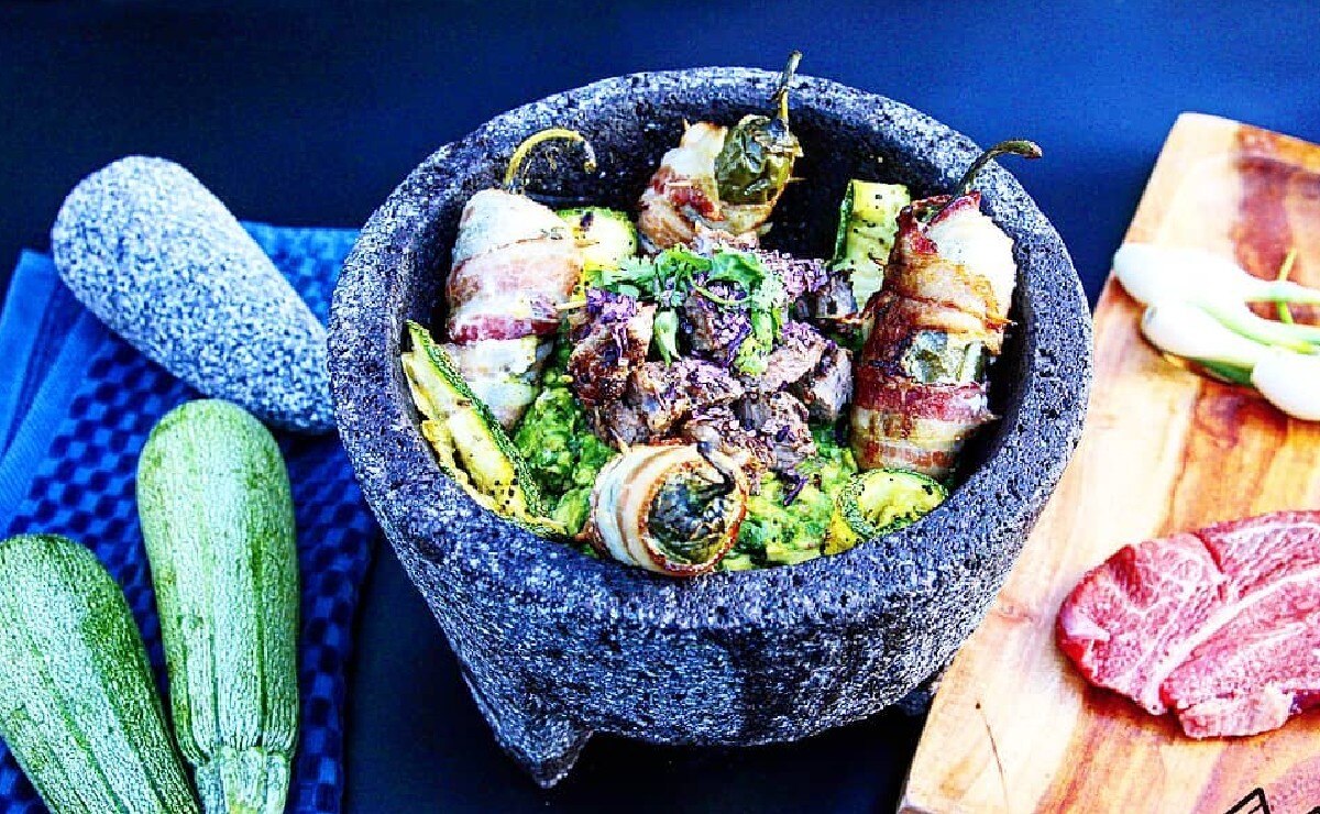 El molcajete: ¿Cómo surgió y dónde comprarlo en Puebla?