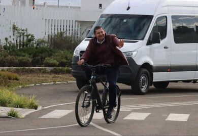 En el Día de la Bicicleta, Alejandro Armenta promete infraestructura de calidad