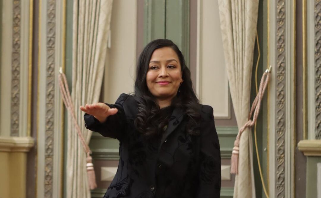 Lizette Monto rindió protesta en el pleno de la Comisión Permanente | Foto: Congreso del Estado de Puebla