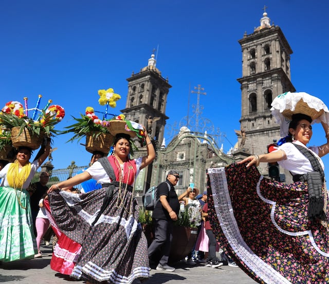 Oaxaca llega a Puebla con su Guelaguetza 2025 en el Parque del Carmen