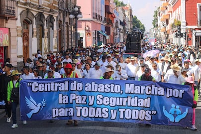 Ayuntamiento de Puebla y comerciantes acuerdan medidas para la seguridad en la Central de Abasto