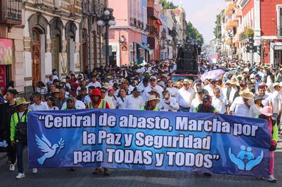 Ayuntamiento de Puebla y comerciantes acuerdan medidas para la seguridad en la Central de Abasto