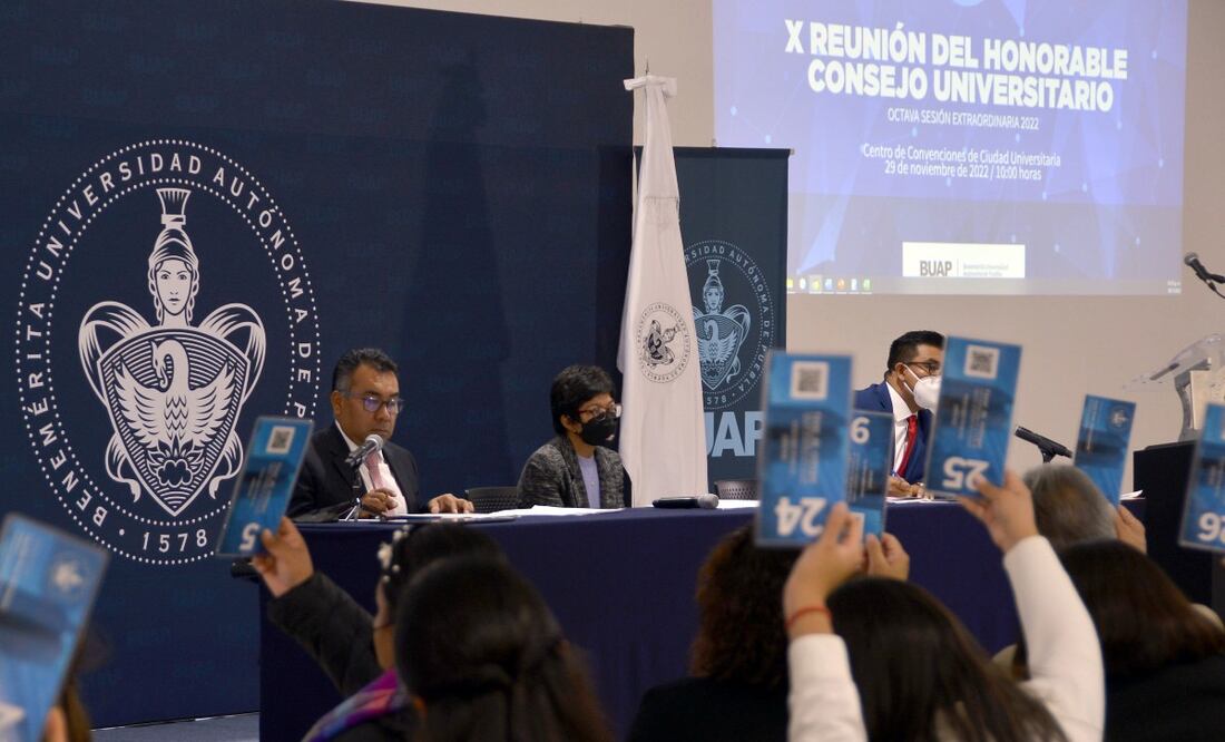 Realizan la X reunión del Máximo Órgano de Gobierno de la universidad | Foto: BUAP