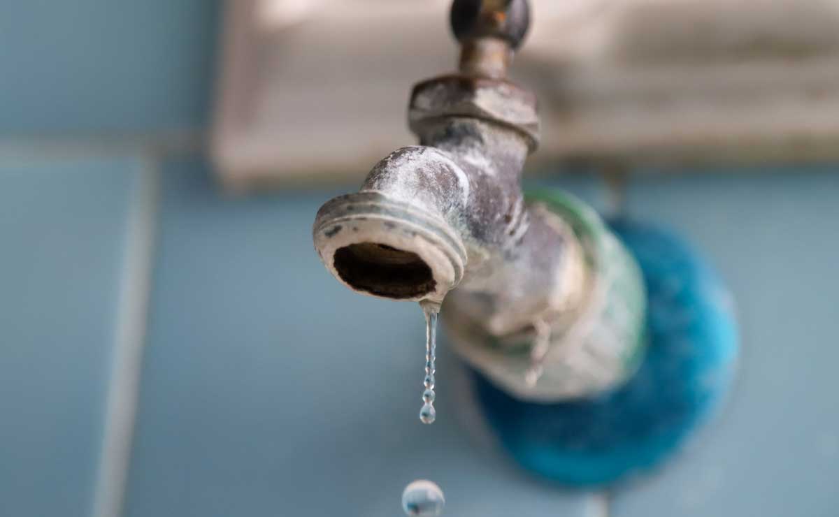 Aumento a tarifas de agua potable  acentuará adeudos: exdirector de Soapap