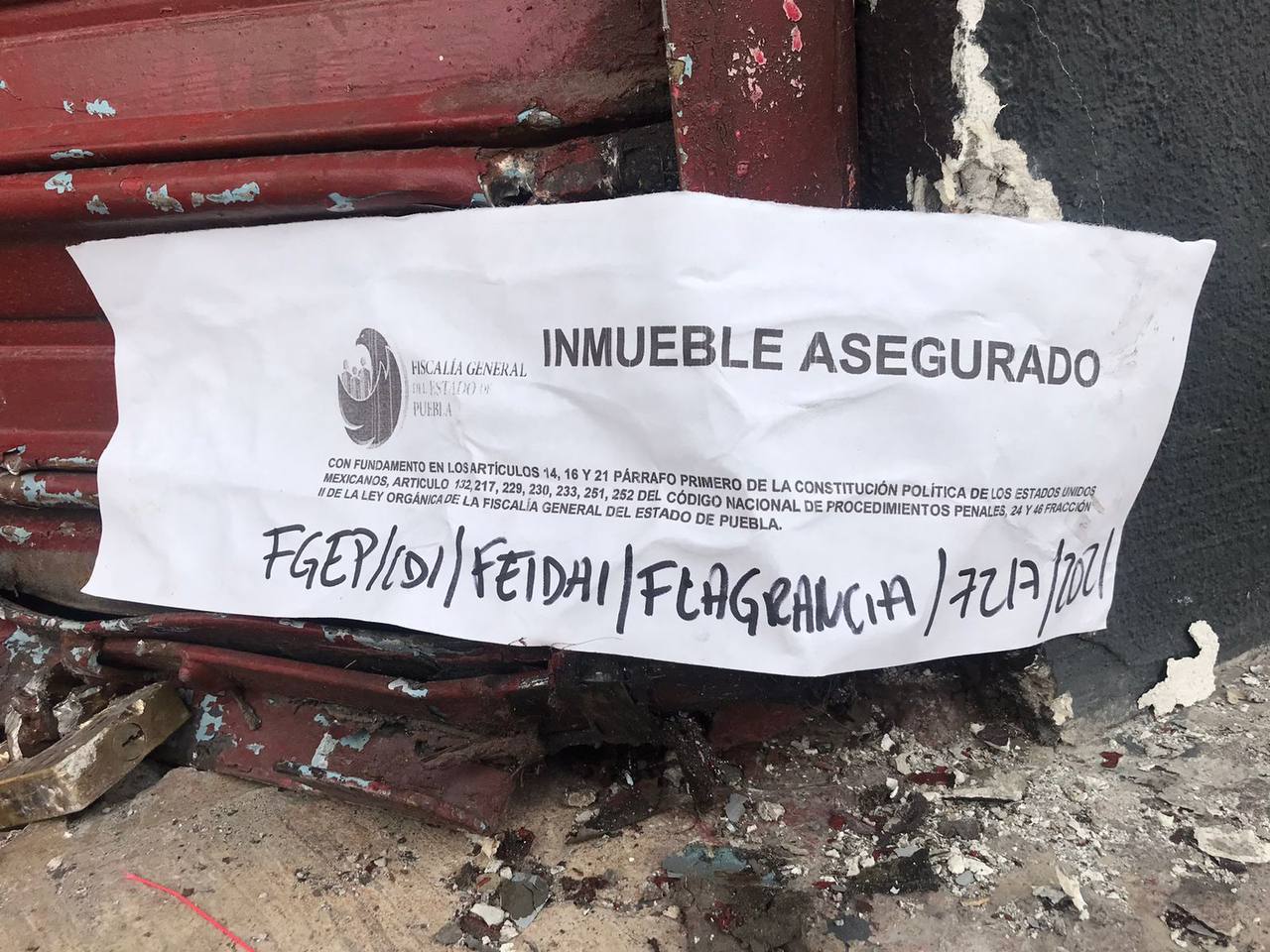 Decomisan 300 dosis de droga en bar de Prados Agua Azul