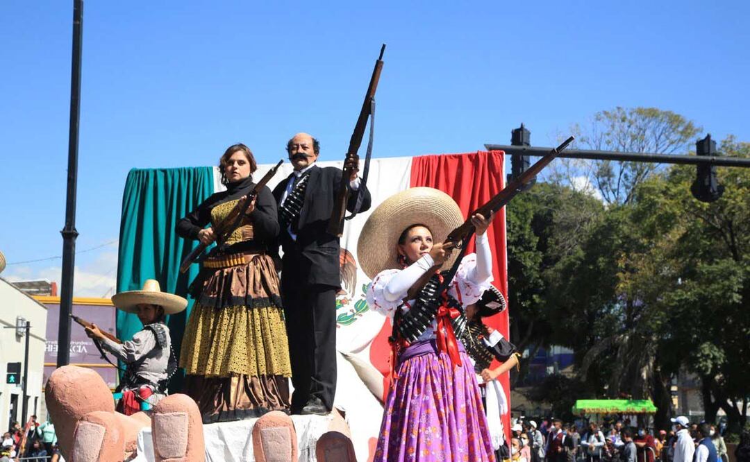 El desfile del Aniversario de la Revolución Mexicana dará inicio a las 10:00 horas en Puebla |Foto: Agencia Es Imagen para El Universal Puebla