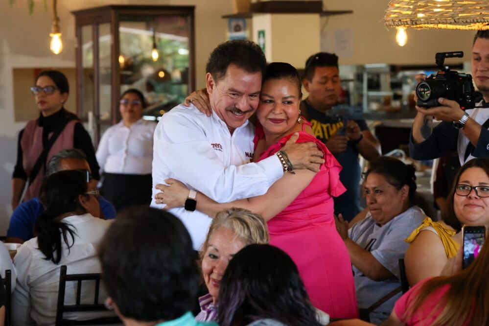Ignacio Mier se reunió con simpatizantes en Huauchinango | Foto: Especial
