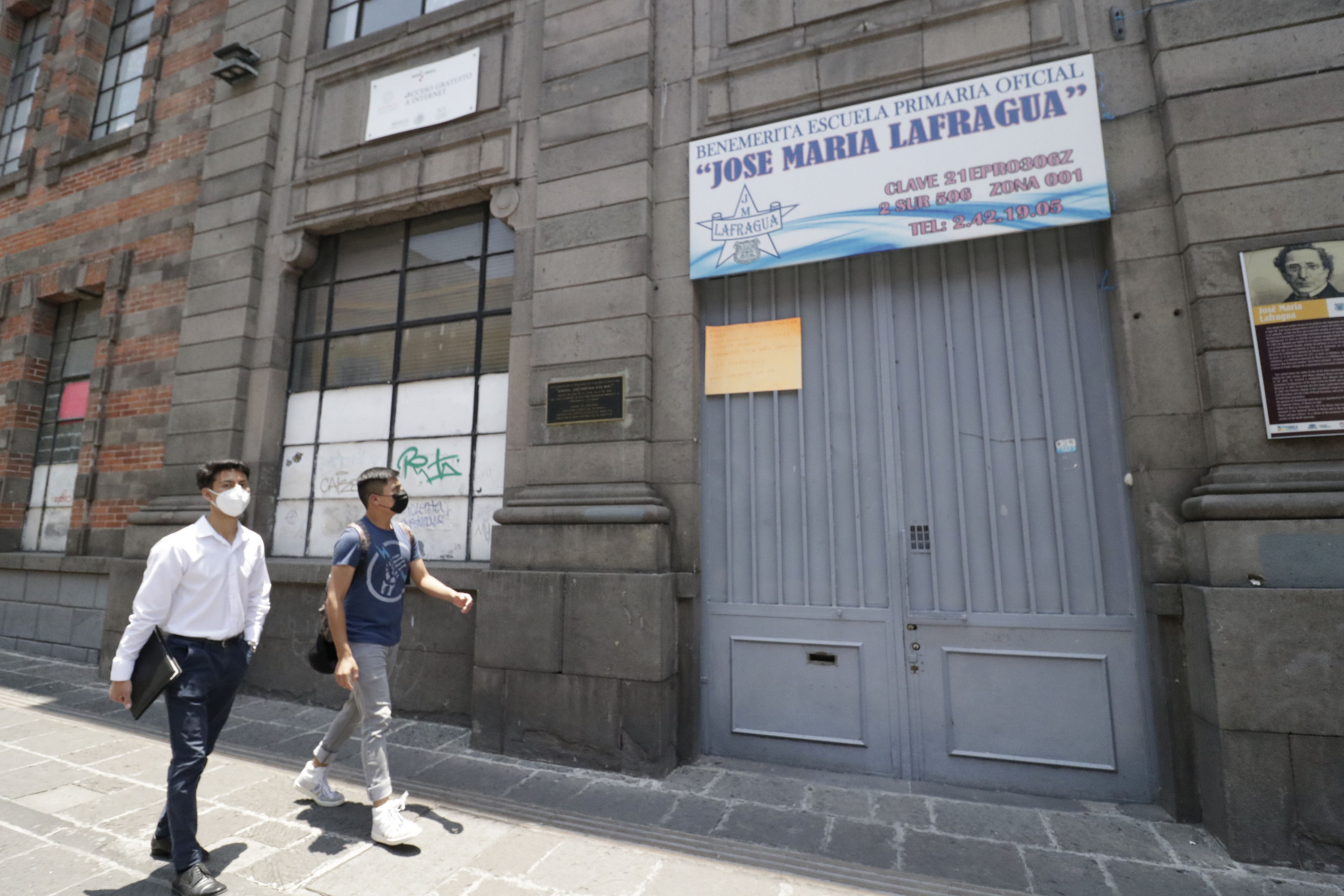 Regreso a clases en Puebla. Rehabilitarán sólo el 10% de las escuelas