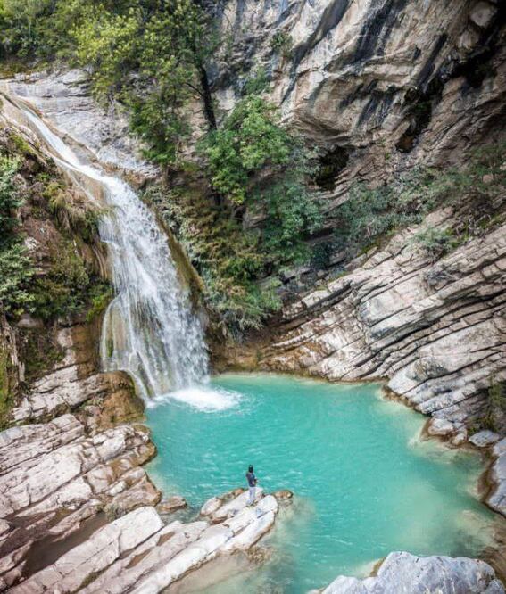 El color turquesa de estas cascadas es fenomenal | Foto: Instagram explorapuebla