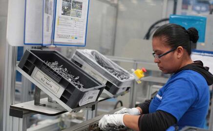 Mujeres ganan 4 mil pesos menos que los hombres en Puebla