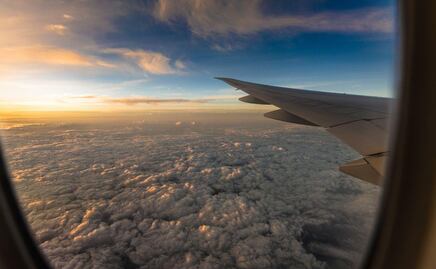 ¿Cuál es el mejor día y la mejor hora para sacar un vuelo en estas vacaciones?