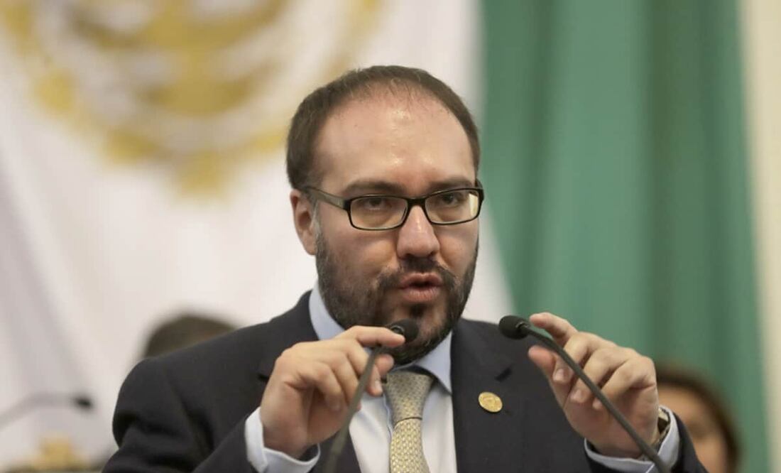 Ya en Chile, buscan ficha roja para Mauricio Toledo, acusado de enriquecimiento ilícito