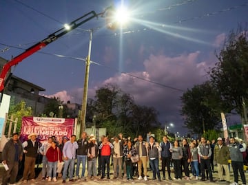 Entregó Gobierno de la Ciudad modernización de luminarias con tecnología LED en Azumiatla