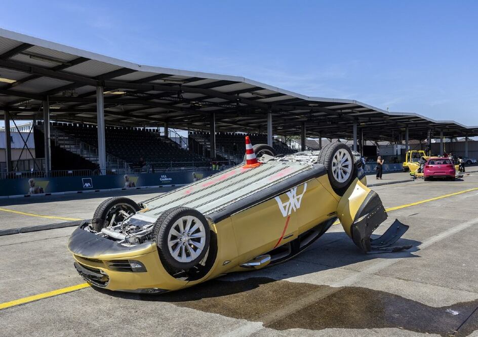 Accidentes de autos eléctricos / Fotos: AXA