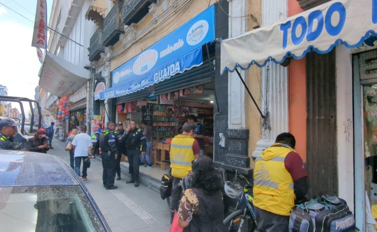 Un asalto a mano armada en una mercería ubicada en el Centro Histórico de Puebla dejó un lesionado. | Foto: Agencia Es Imagen para El Universal Puebla