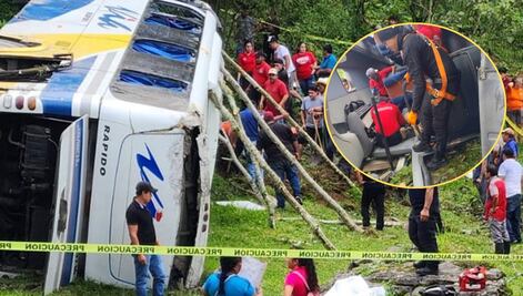 Autobús de Línea Vía vuelca en Nauzontla, hay una persona muerta y 9 lesionados
