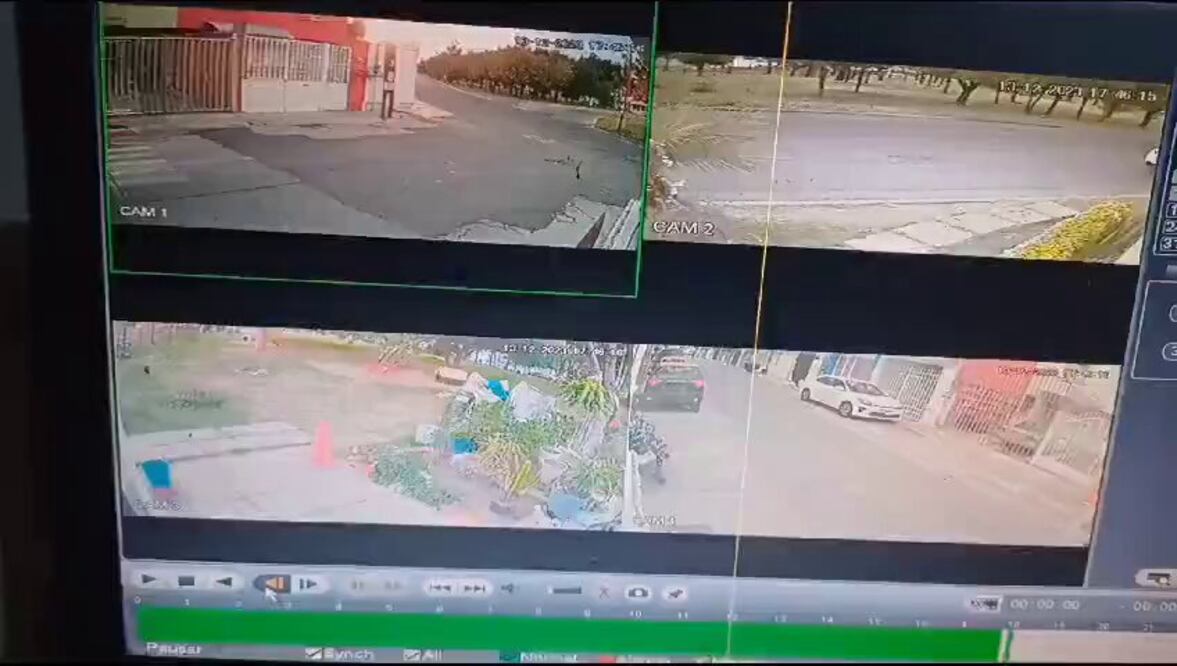 Un guardia de seguridad y sus hijos fueron golpeados por vecinos en Momoxpan | Captura de Video en Redes Sociales