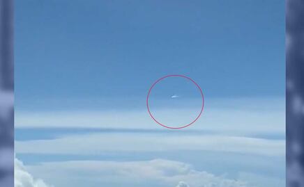 Una piloto graba un OVNI al despegar del aeropuerto de Puebla