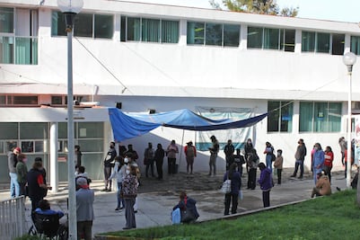 Se deslinda Barbosa de demandas de trabajadores de salud en paro