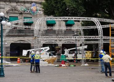 Instala Gobierno de la Ciudad adornos conmemorativos a las Fiestas Patrias
