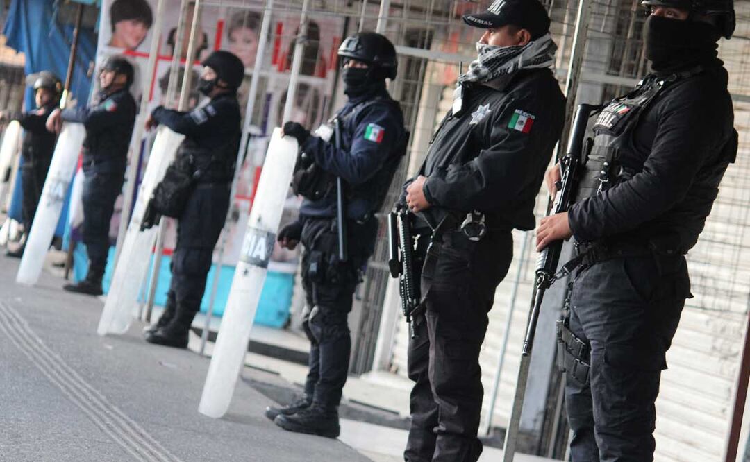 El alcalde Adán Domínguez habló sobre la situación en el mercado de La Cuchilla | Foto: Agencia Es Imagen para El Universal Puebla