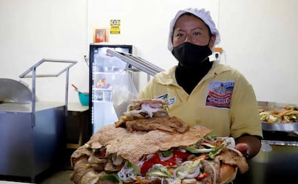 ¿Por qué los poblanos hacen los platillos gigantes que son Récord Guinness? 