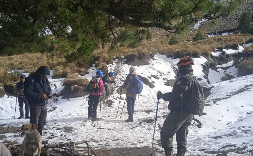 Si en esta Navidad planeas conocer la nieve, este sitio cerca de Puebla es una opción | Foto: EsImagen