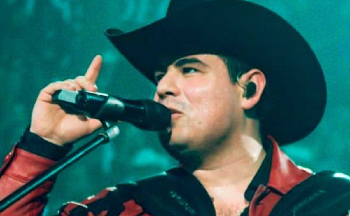 Los fans de Alfredo Olivas agotaron los accesos para el palenque en menos de cinco días | foto: Especial