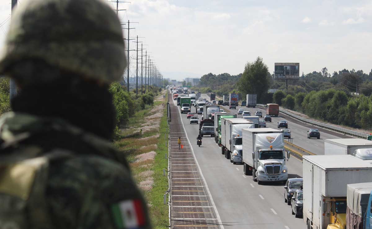 Cierre autopista México-Puebla por fuga de gas