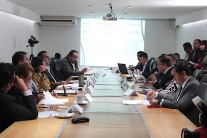 Avanza aprobación de Leyes de Ingresos en el Congreso; avalan la del Estado y 70 municipales