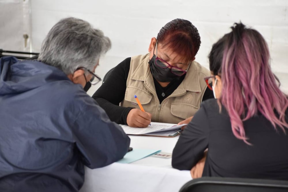 Los adultos mayores que ya cuentan con los 65 años de edad ya pueden registrarse para recibir su pensión | Foto: Gobierno Federal