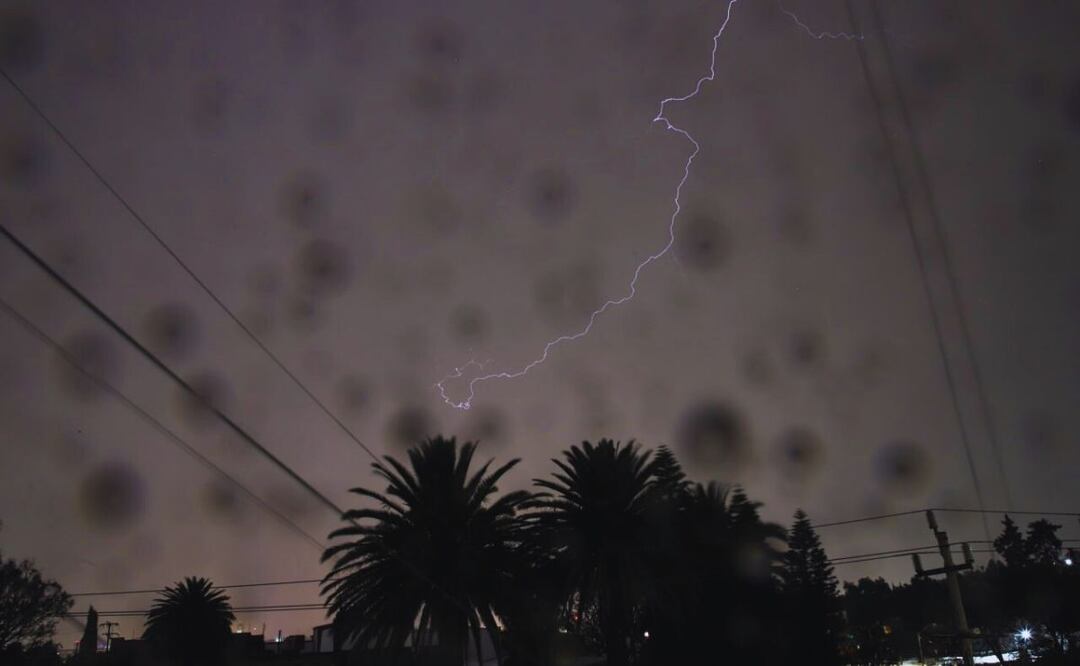 En la zona de Angelópolis, Valle Central, las Sierras Negra, Nororiental y Negra de Puebla se esperan lluvias y tormentas eléctricas | Foto: Agencia Es Imagen para El Universal Puebla