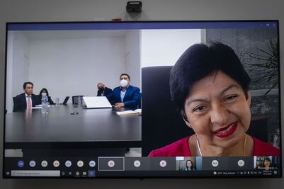 Reconoce Lilia Cedillo avances en la formación de estudiantes