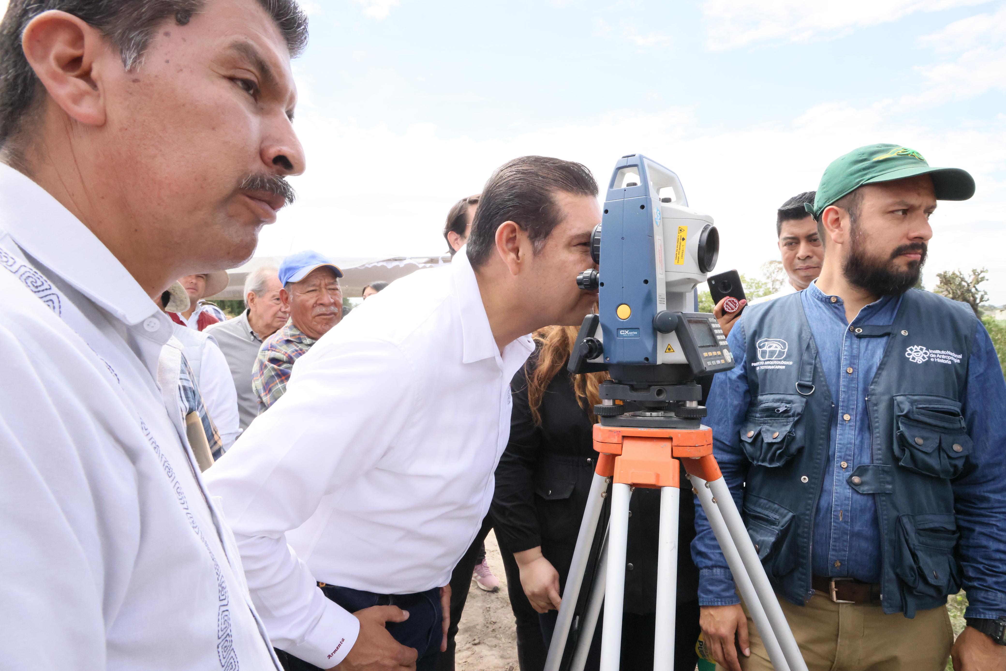 Gobierno federal y estatal rescatarán Barranca Tetzahuapan y Paraje Ojo de Agua, en Acatzingo | Foto: Gobierno del Estado