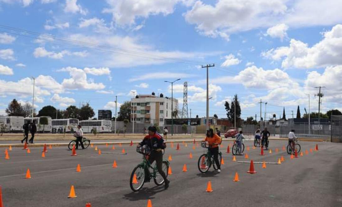 La BUAP fomenta el uso responsable de la bicicleta y la cultura vial | Foto: Facebook Departamento de Transporte BUAP