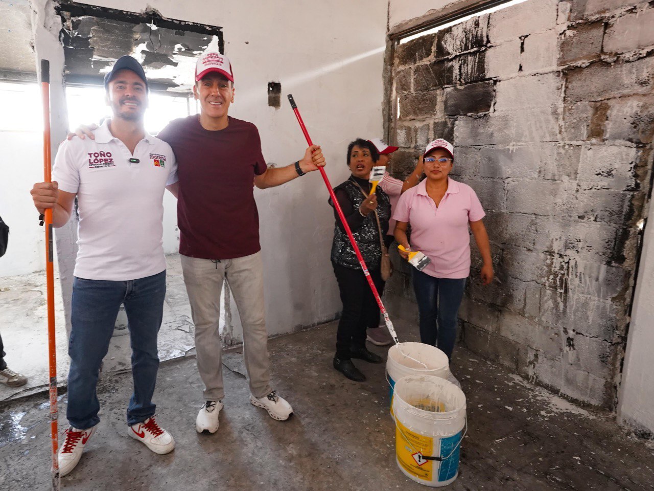 El candidato Pepe Chedraui fue invitado a una jornada de limpieza / Foto: Especial
