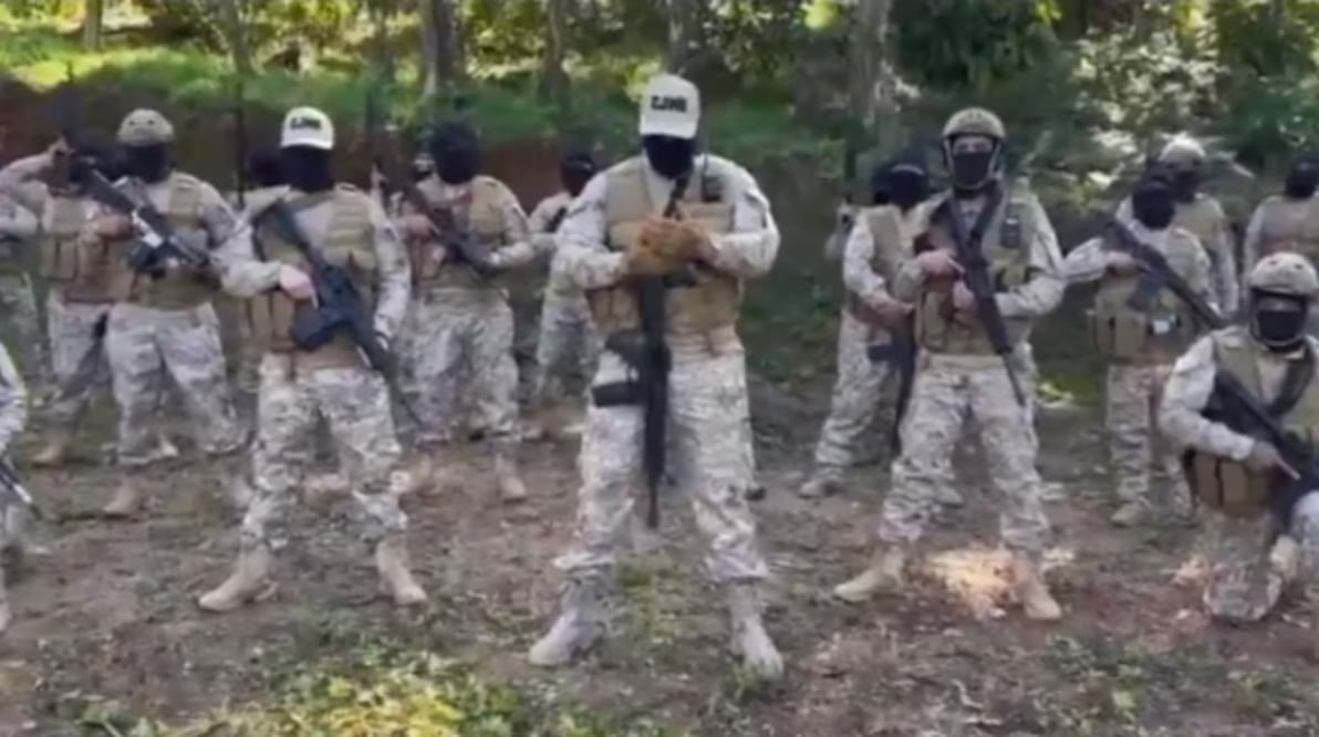 Esta situación subraya la preocupación de las autoridades por la seguridad en el proceso electoral, por lo que se implementaron medidas adicionales para prevenir actos violentos y garantizar una elección libre y segura para los ciudadanos.
Foto: Producción El Universal Puebla