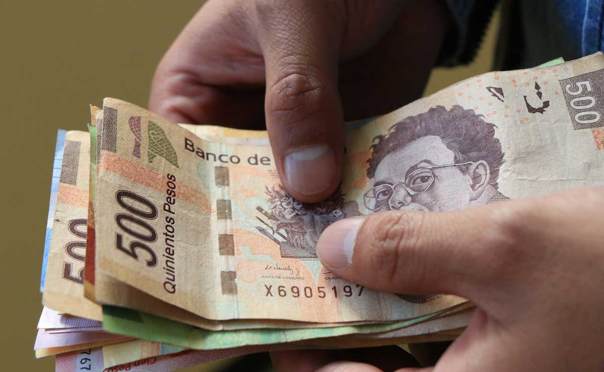 Así gastan sus ingresos los poblanos de clase alta, media y baja