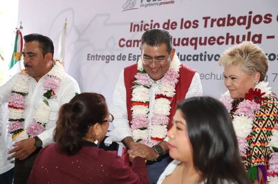 Sergio Salomón continúa con obras carreteras en Puebla