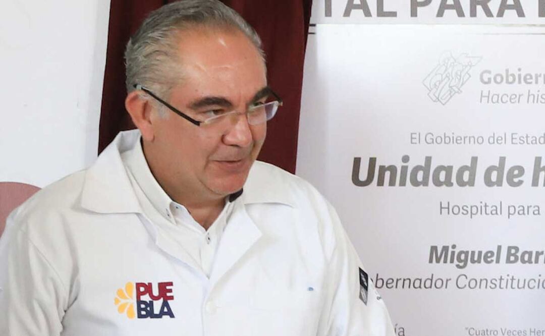 El gobernador Miguel Barbosa murió el 13 de diciembre en el Hospital Ángeles del Pedregal | Foto: Agencia Es Imagen para El Universal Puebla