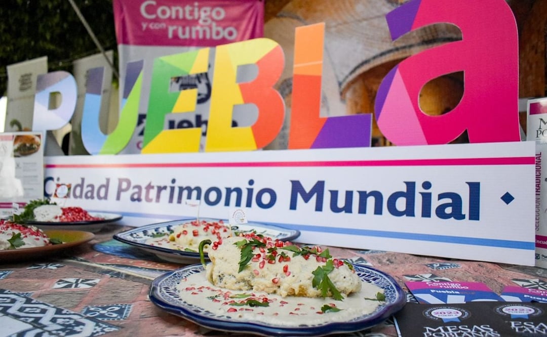 En Puebla se vende un chile en nogada por 35 pesos, mira por qué | Foto: Agencia Es Imagen para El Universal Puebla