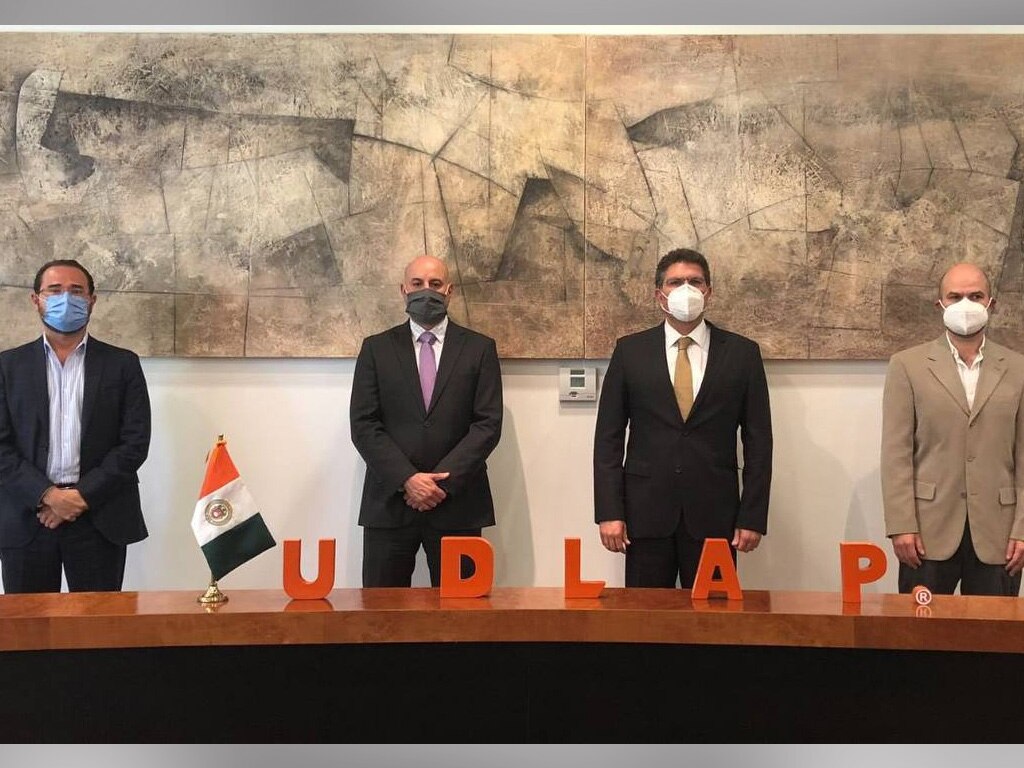 Armando Ríos Piter, es designado  rector en la UDLAP