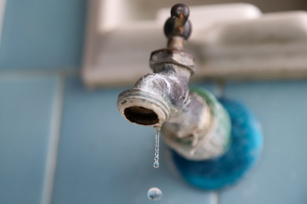 Vecinos de Zavaleta se están organizando para protestar por la falta de agua | Es Imagen