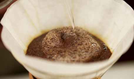 Cafetaleros poblanos aprenderán a tostar y a catar