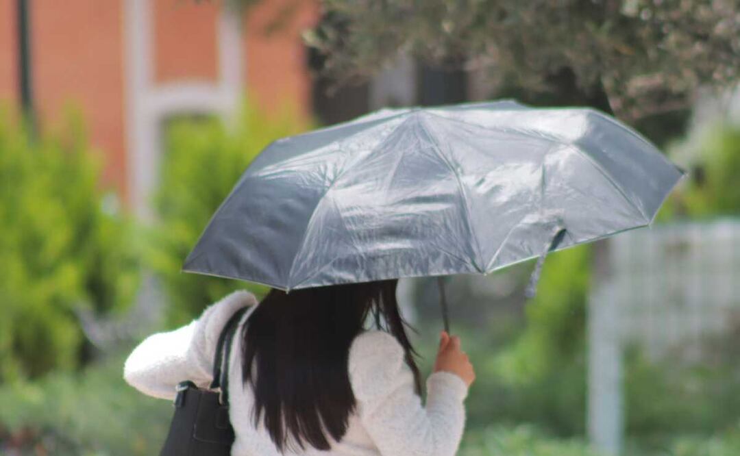 Debido a la tercera ola de calor, algunos municipios de la Mixteca Poblana registraron temperaturas de 45 hasta 50 grados | Foto: Agencia Es Imagen para El Universal Puebla
