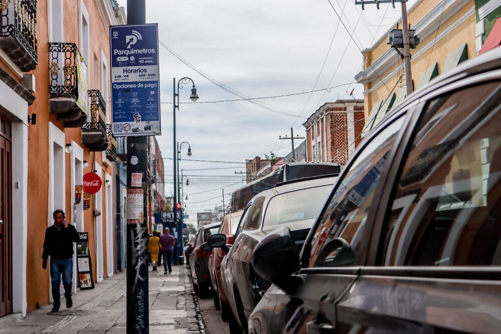 Callejones y privadas quedarán fuera del programa de parquímetros | Foto: EsImagen
