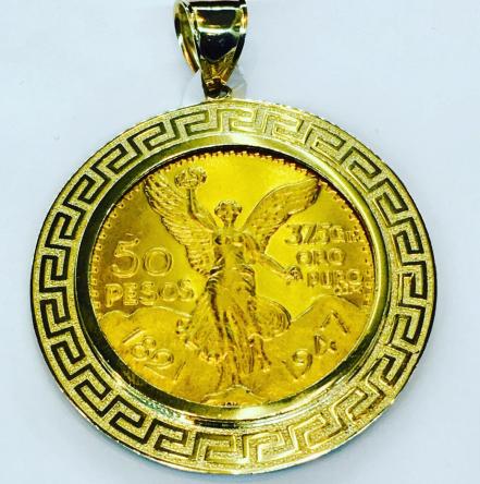 La excéntrica joyería buchona: de los Zetas al Centenario de oro estilo narco