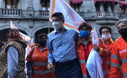 Otorgarán bonos extras a “naranjitas” por limpiar la ciudad de Puebla