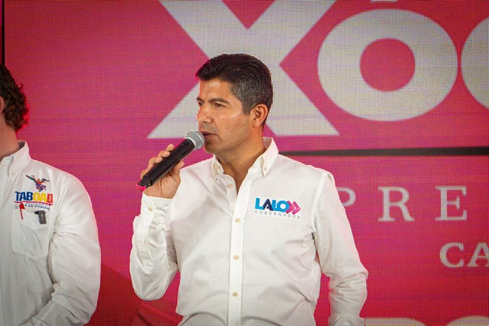 Lalo Rivera estuvo en un evento encabezado por Xóchitl Gálvez / Foto: Especial