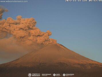 Volcán Popocatépetl con más de 17 horas de tremor continuo y exhalaciones
